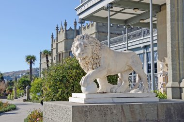 Sculpture of lion in Vorontsov Palace clipart