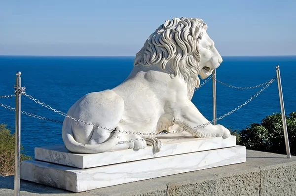 Scultura del leone a Palazzo Vorontsov — Foto Stock