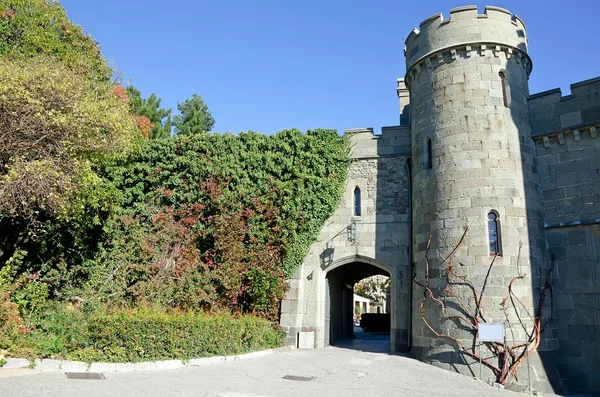 Tower and facade of Vorontsov Palace — Stock Photo, Image