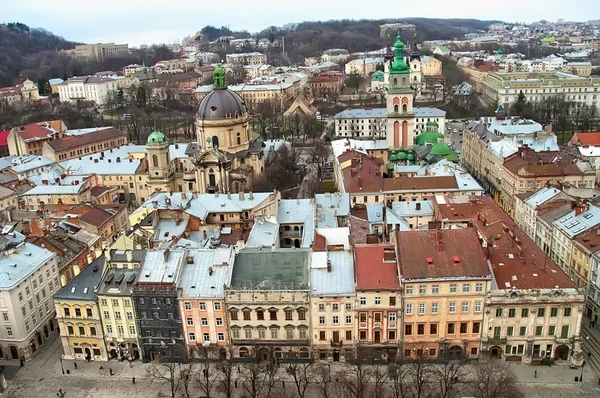 Vy över Lvov stadsbild — Stockfoto