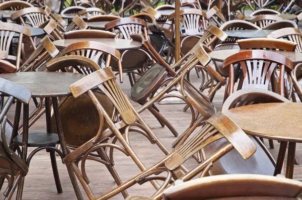 Wooden tables and chairs — Stock Photo, Image