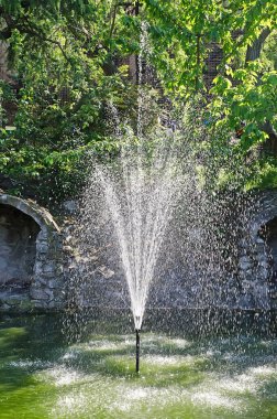 Yalta parkta çeşme