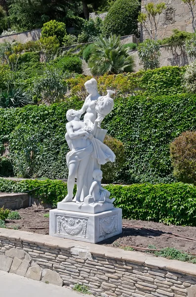 Sculptuur in het Park in Partenit — Stockfoto