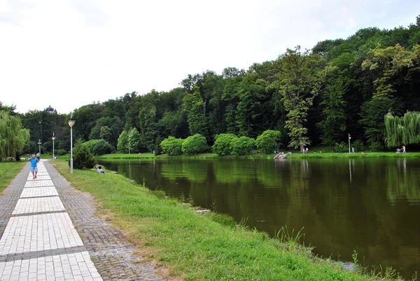 Parque Feofania en Kiev, Ucrania — Foto de Stock