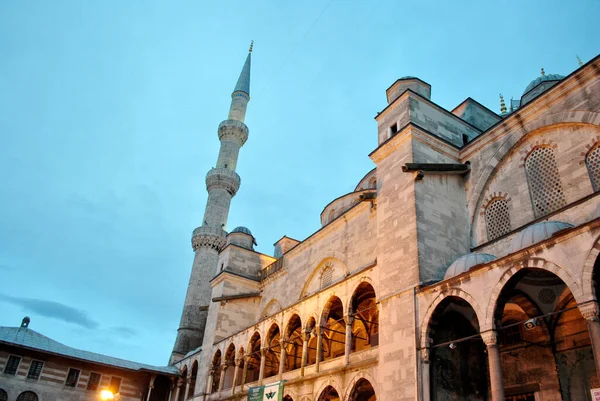 Minaret Mosquée Bleue Istanbul — Photo