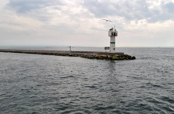 トルコのイスタンブール近くの白い灯台 — ストック写真