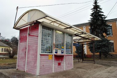 Chernihiv 'de otobüs durağı.