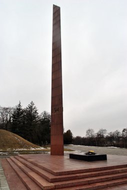 Zafer Anıtı ebedi ateşte