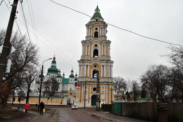 Старая высокая звонница — стоковое фото