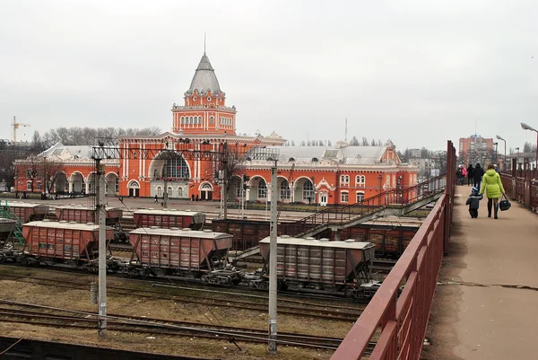 Tjernihivs järnvägsstation från bro — Stockfoto