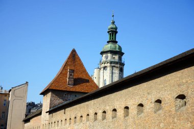 Lviv şehrinin eski mimarisi.