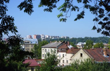 şehrin üzerinde göster