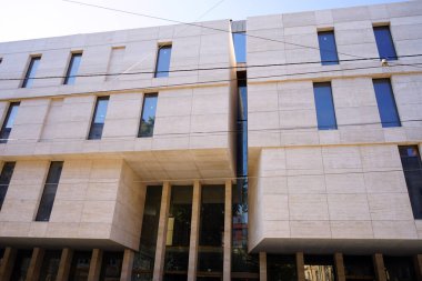 Lviv 'deki modern bina.