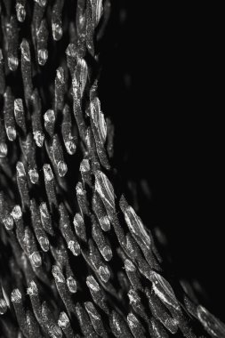 Siyah renk arkaplanı için soyut plastik ağ dokusu.