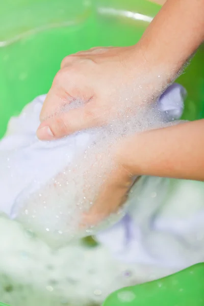 Hand washing in plastic bowl — Stock Photo, Image