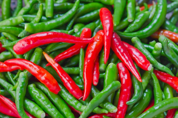 A heap of fresh chili peppers — Stock Photo, Image