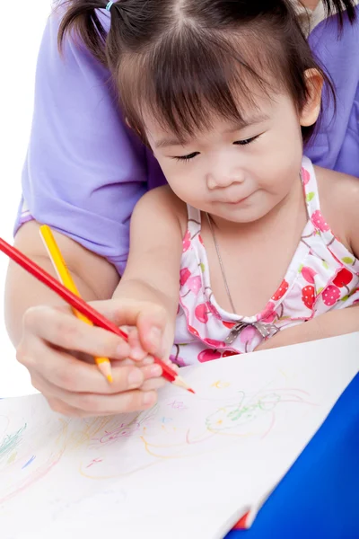 Madre con niña dibujar y pintar juntos —  Fotos de Stock