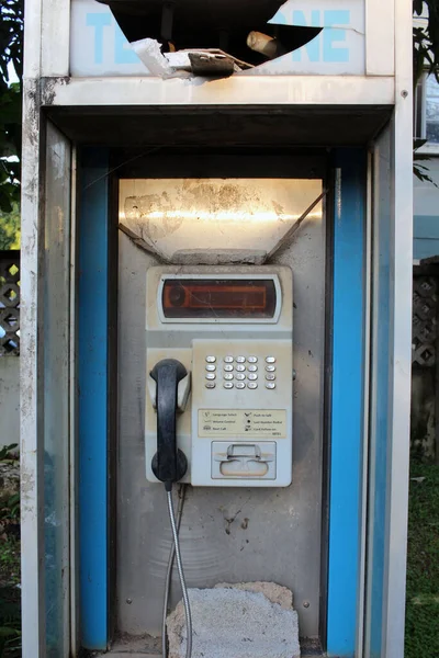 Image Éditoriale Téléphone Analogique Dans Coin Rue Près Carrefour Sécurité — Photo