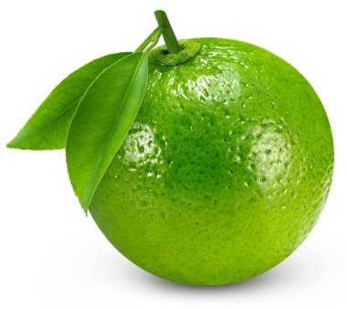 Beyaz arka planda yaprakları olan bir kireç, projeniz için rötuş yapılmış. Kırpma yolu olan kireç.