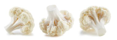 Beyaz arkaplanda izole edilmiş organik karnabahar