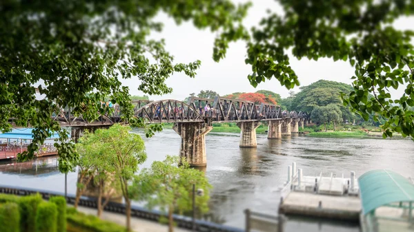Kwai Nehri üzerinde köprü — Stok fotoğraf