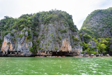 Tham Lod mağara Phang Nga Körfezi
