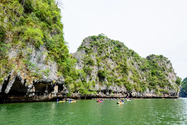 Tham Lod 洞穴攀牙湾 — 图库照片