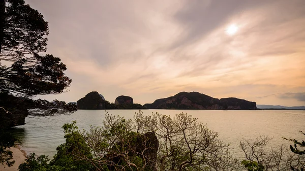 Beautiful sea around the Khao Tapu Island — Stock Photo, Image