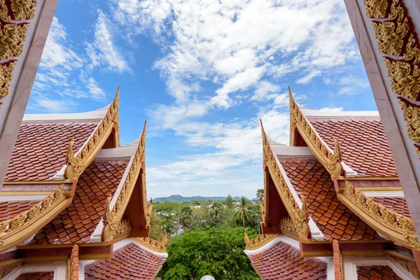Dach im thailändischen Stil — Stockfoto