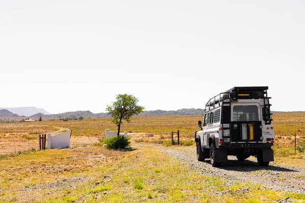 Karoo África Sul Março 2019 Old Land Rover Defender Estacionado — Fotografia de Stock