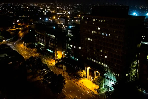 Johannesburg Jihoafrická Republika Září 2013 Vysokoúhlý Pohled Osvětlenou Budovu Pouliční — Stock fotografie