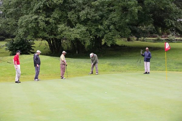 Johannesburg Güney Afrika Kasım 2009 Amatör Golfçüler Yağmurlu Bir Günde — Stok fotoğraf