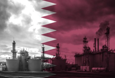 Katar bayraklı doğal gaz sondaj platformu ülkedeki doğal kaynakları simgeliyor 