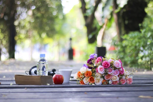 ストック写真花束のデイジーの花/懐かしい夏の背景 — ストック写真