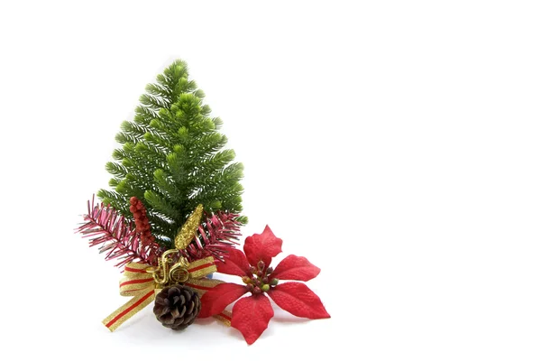 Stock Foto composición con ramas de abeto de Navidad aisladas sobre fondo blanco — Foto de Stock