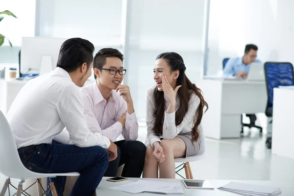 Business people chatting — Stock Photo, Image