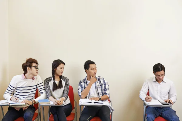 Young people in class — Stock Photo, Image
