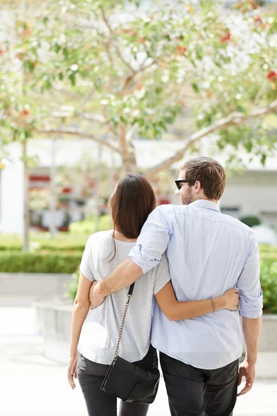 Young dating couple — Stock Photo, Image
