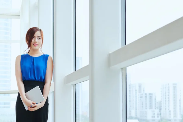 Härlig ung business lady — Stockfoto