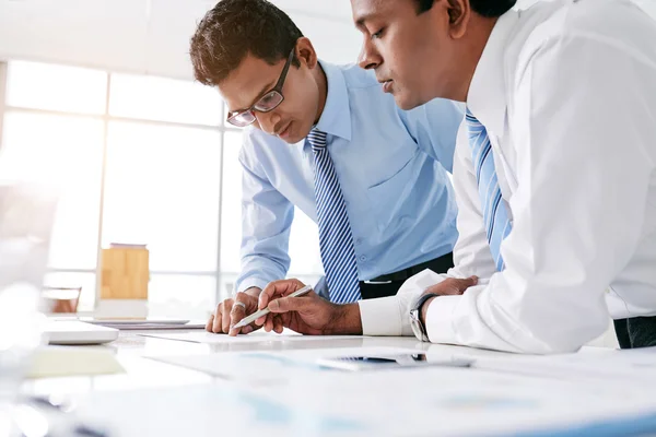 Project managers at work — Stock Photo, Image