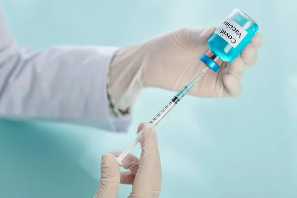 Close Image Female General Practitioner Filling Syringe Blue Vaccine Covid — Stock Photo, Image