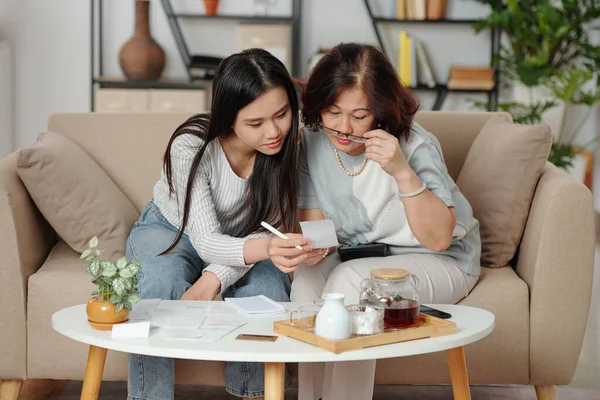 Aged Mother Her Adult Daughter Checking Bills Calculating Expenses — Stock Photo, Image
