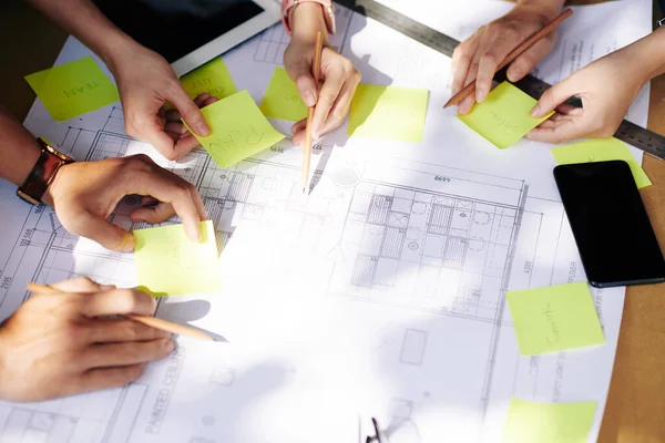 Creative Team Sticking Notes Building Blueprint View — Stock Photo, Image