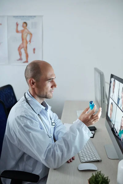 Chief Physician Hospital Having Online Conference His Colleagues Discussing New — Stock Photo, Image