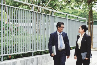 Olumlu kıdemli girişimciler konuşuyor