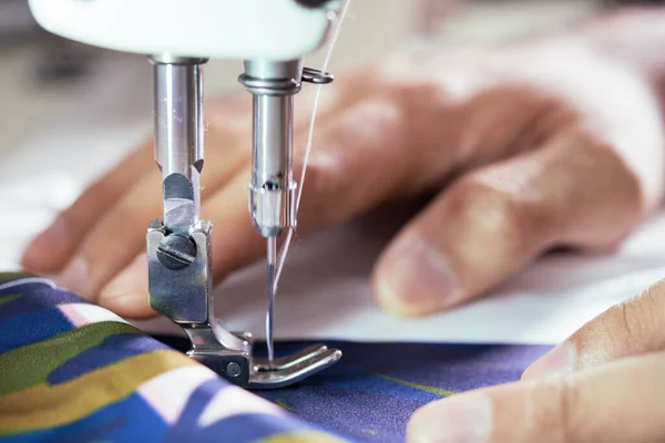 Seamstress Sewing Silk Dress — Stock Photo, Image