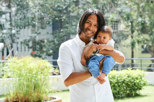Young Father and Little Son — Stock Photo, Image