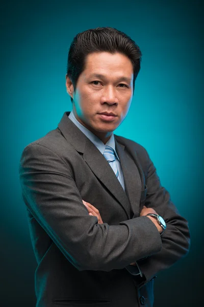 Confident Vietnamese businessman — Stock Photo, Image