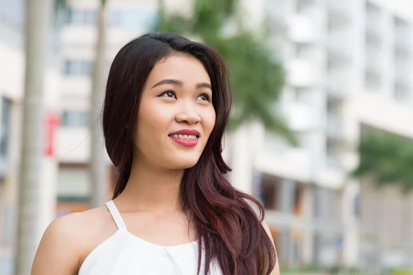 Mooie vietnamese vrouw — Stockfoto