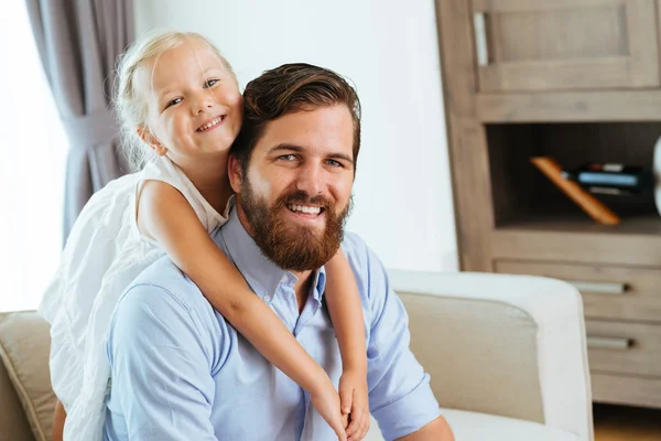 Vater und Tochter — Stockfoto